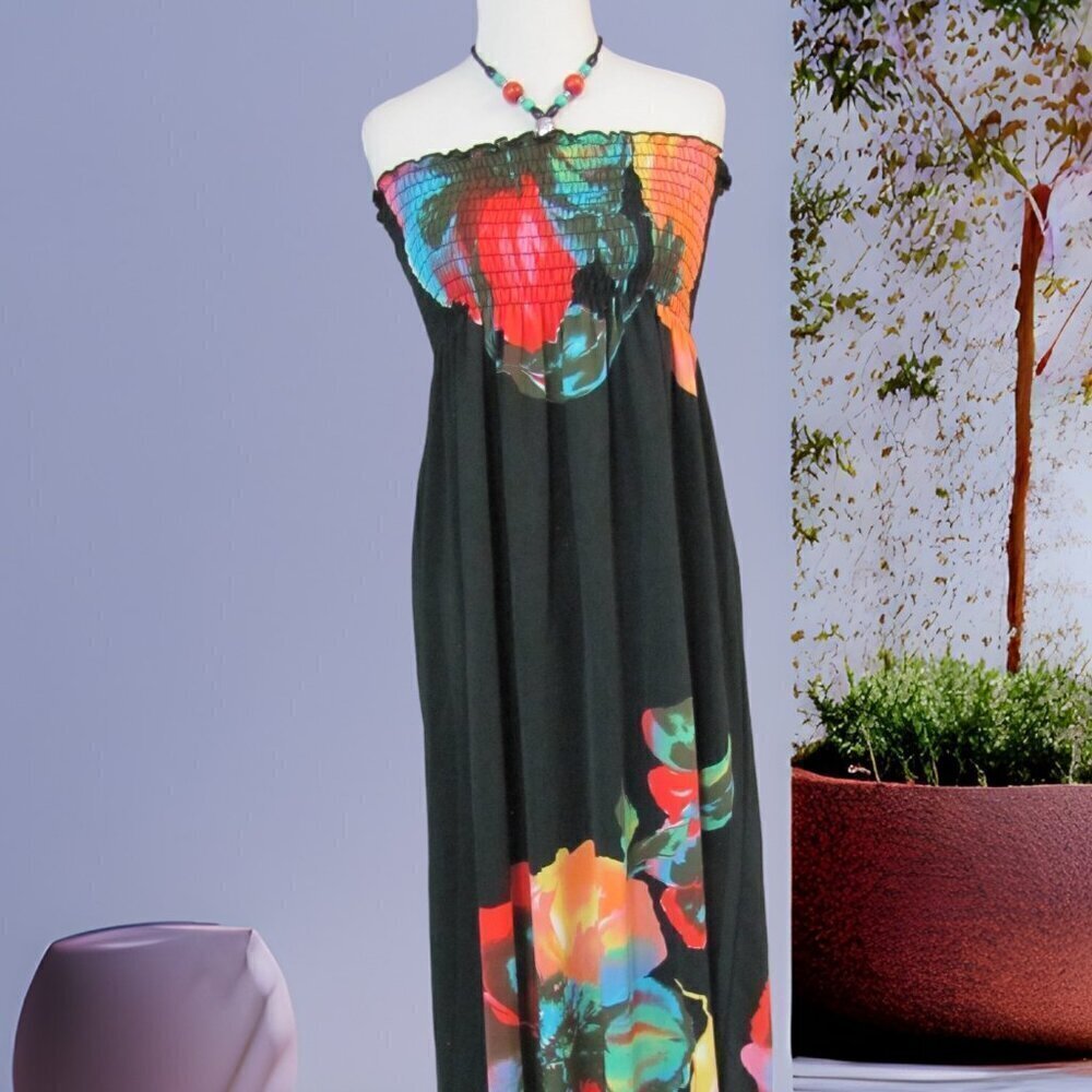 1 2 3 Ladies  Halter Maxi Sundress Shirring on the bodice NWT - Picture 2 of 15